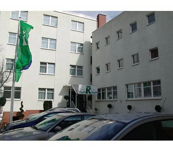 ホテル Kubrat An Der Spree